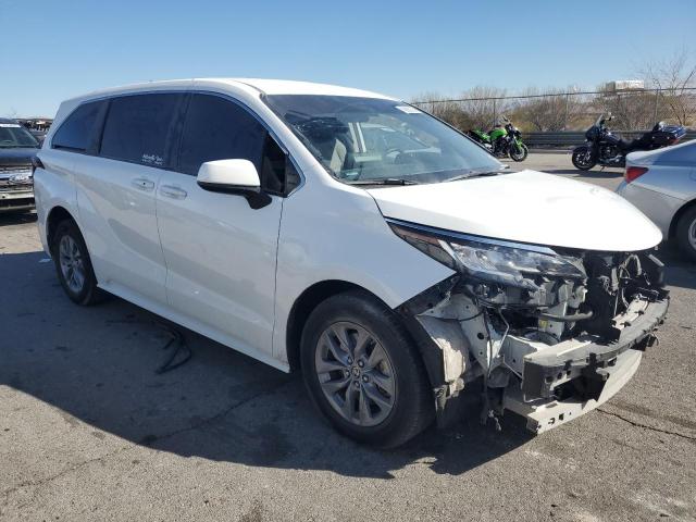 2022 TOYOTA SIENNA LE - 5TDKRKEC5NS108065
