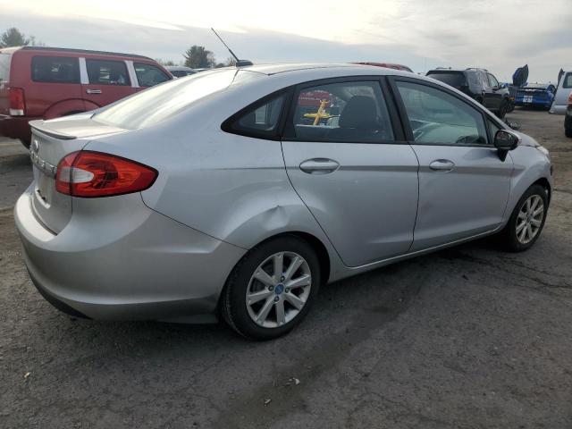 VIN 3FADP4BJ8DM175955 2013 FORD FIESTA no.3