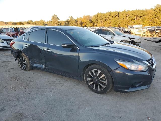 VIN 1N4AL3AP0JC164170 2018 NISSAN ALTIMA no.4