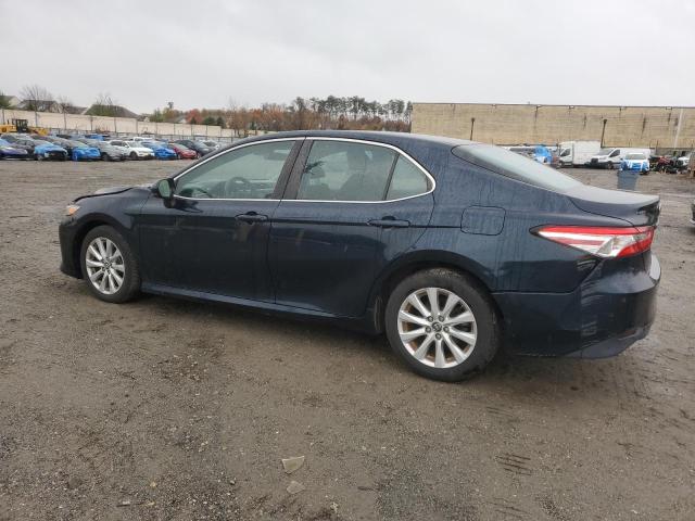 VIN 4T1B11HK5JU604800 2018 TOYOTA CAMRY no.2