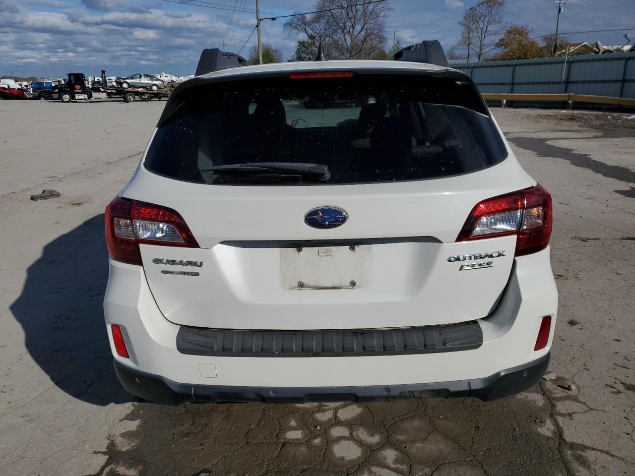 Lot #3025984960 2017 SUBARU OUTBACK 2.