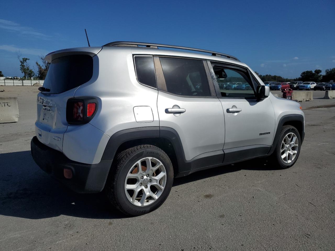 Lot #3024392533 2018 JEEP RENEGADE L