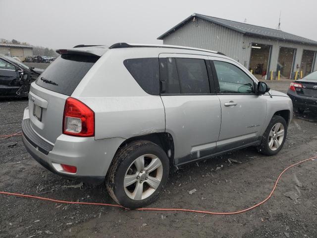 Vin: 1j4nf1fb5bd258569, lot: 81702754, jeep compass sport 20113