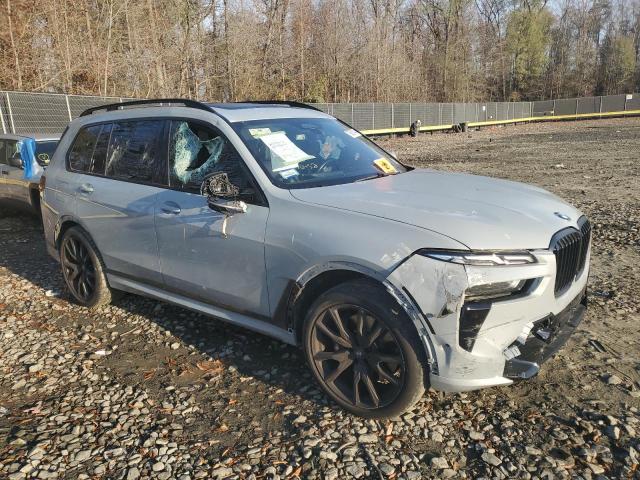 VIN 5UX23EM09P9R10452 2023 BMW X7 no.4