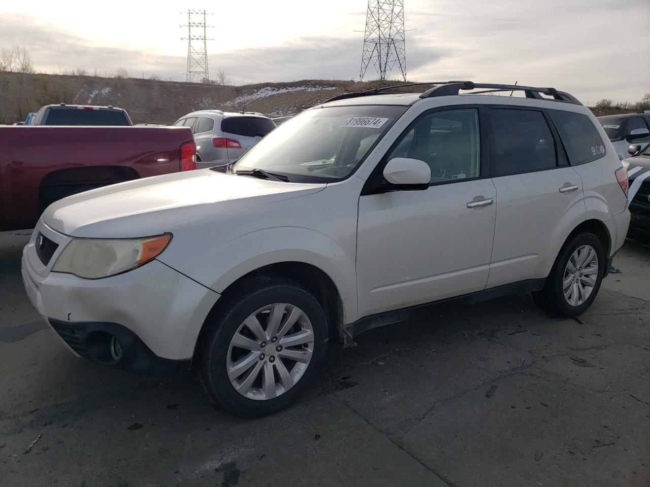  Salvage Subaru Forester