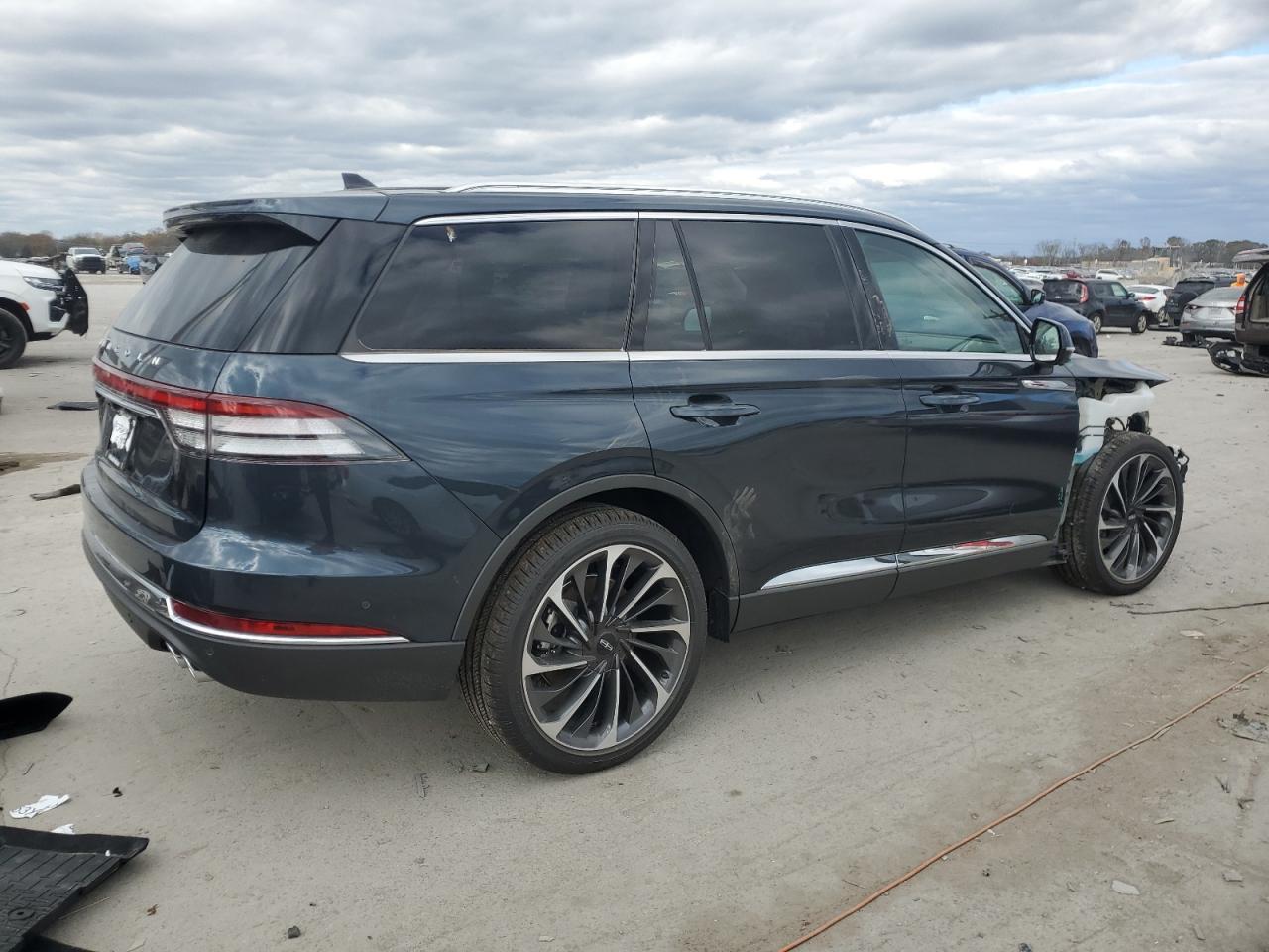 Lot #3027047762 2024 LINCOLN AVIATOR RE