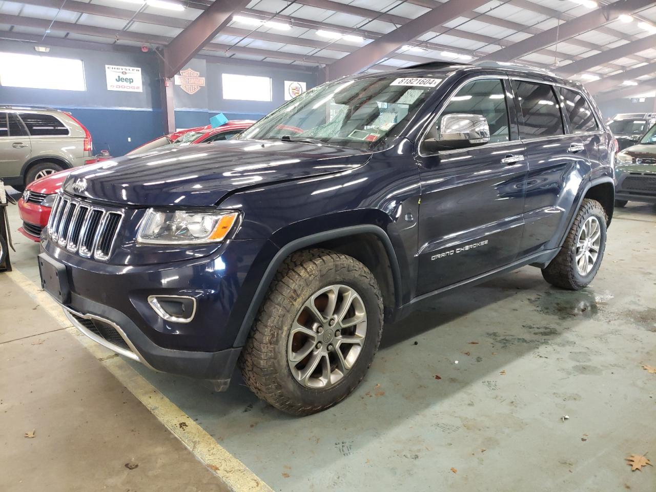  Salvage Jeep Grand Cherokee