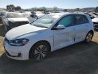 VOLKSWAGEN E-GOLF SE photo