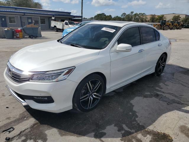 2017 HONDA ACCORD TOU - 1HGCR3F92HA006464