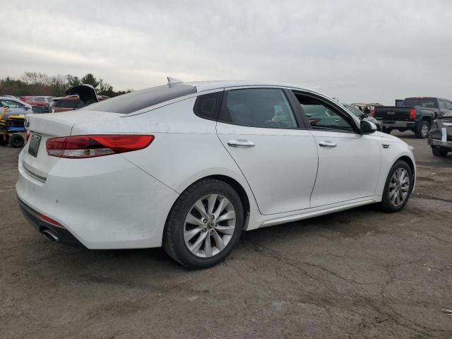 VIN 5XXGT4L31JG262161 2018 KIA OPTIMA no.3