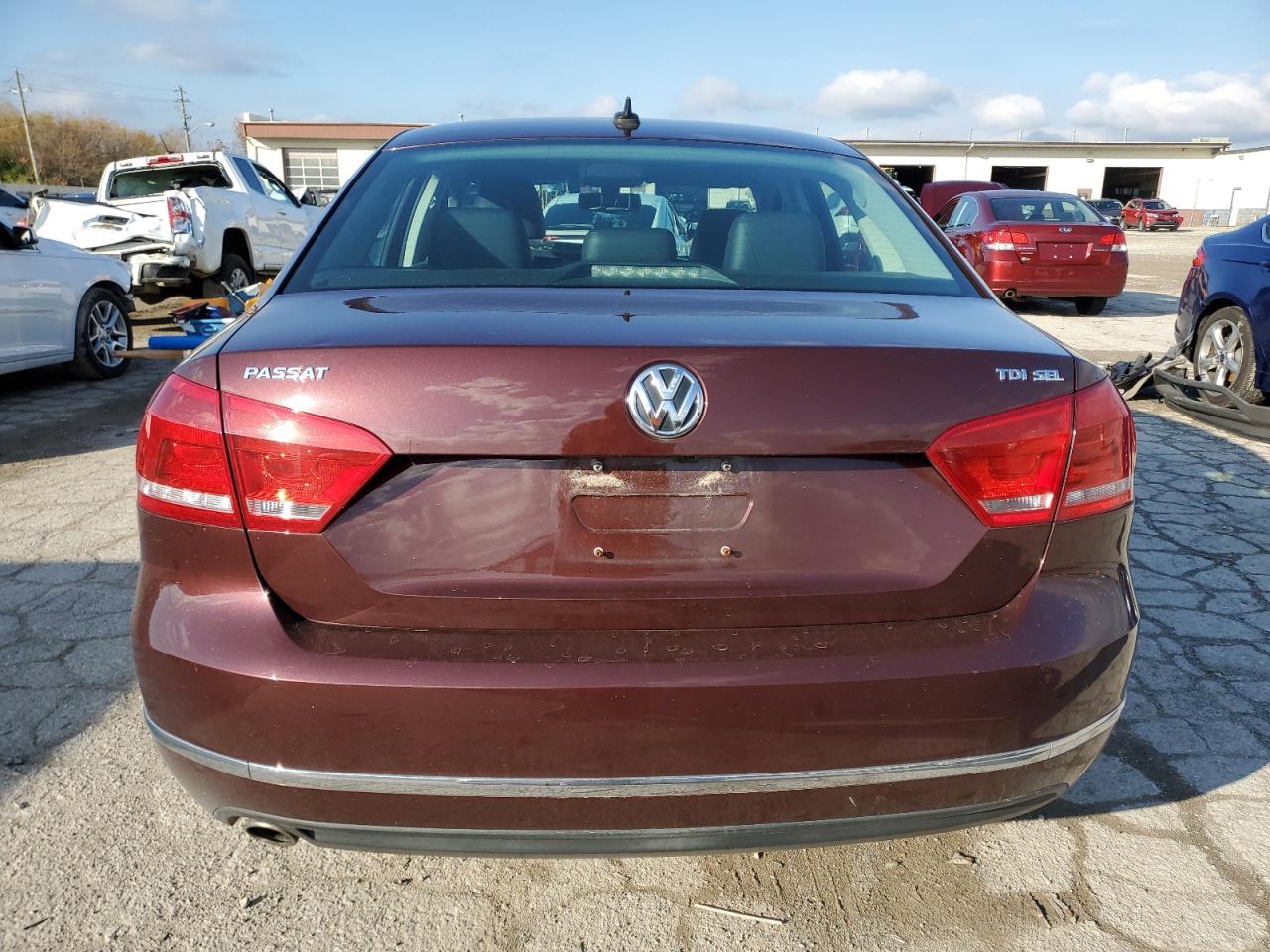 Lot #3024176856 2014 VOLKSWAGEN PASSAT SEL