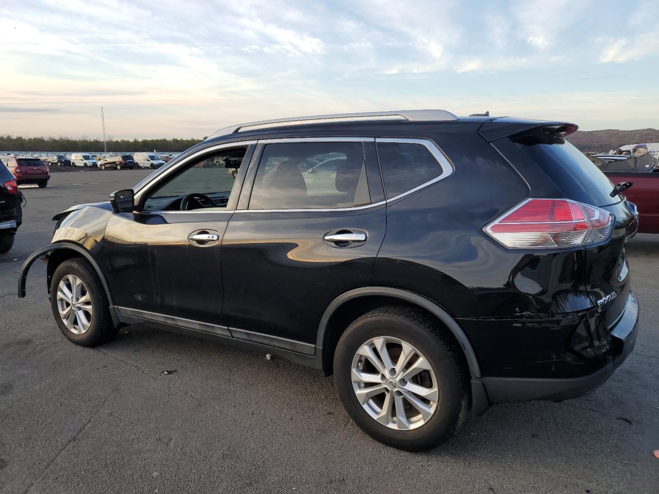 Lot #3027010887 2016 NISSAN ROGUE S