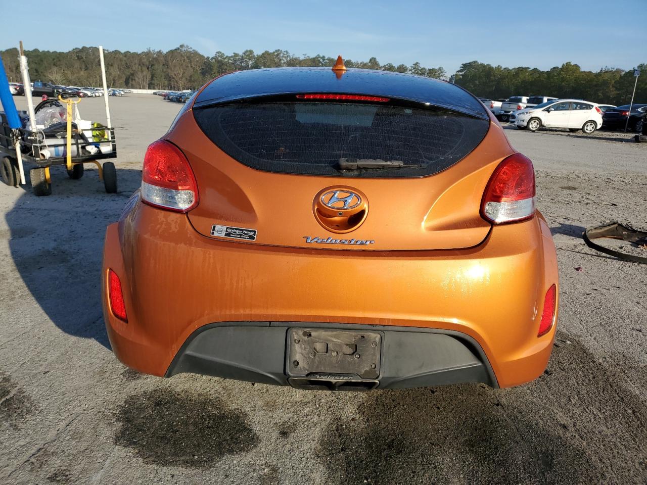 Lot #3030698101 2017 HYUNDAI VELOSTER