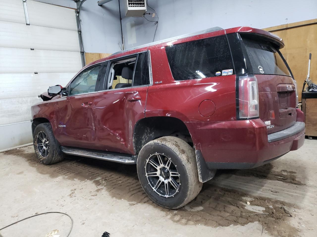 Lot #3034392093 2018 GMC YUKON SLE