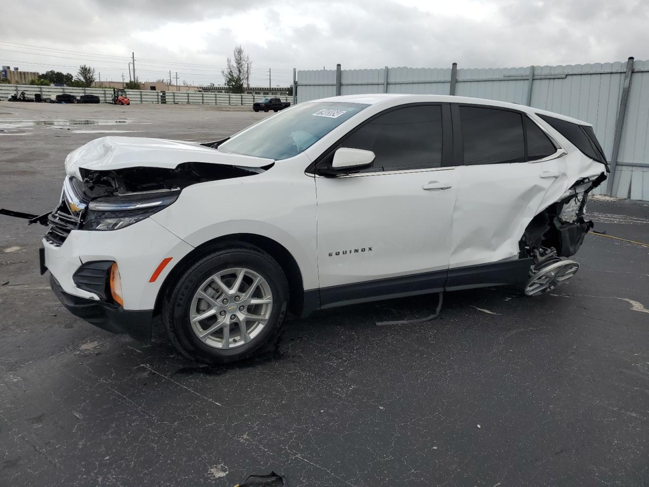 Lot #2969565657 2022 CHEVROLET EQUINOX LT