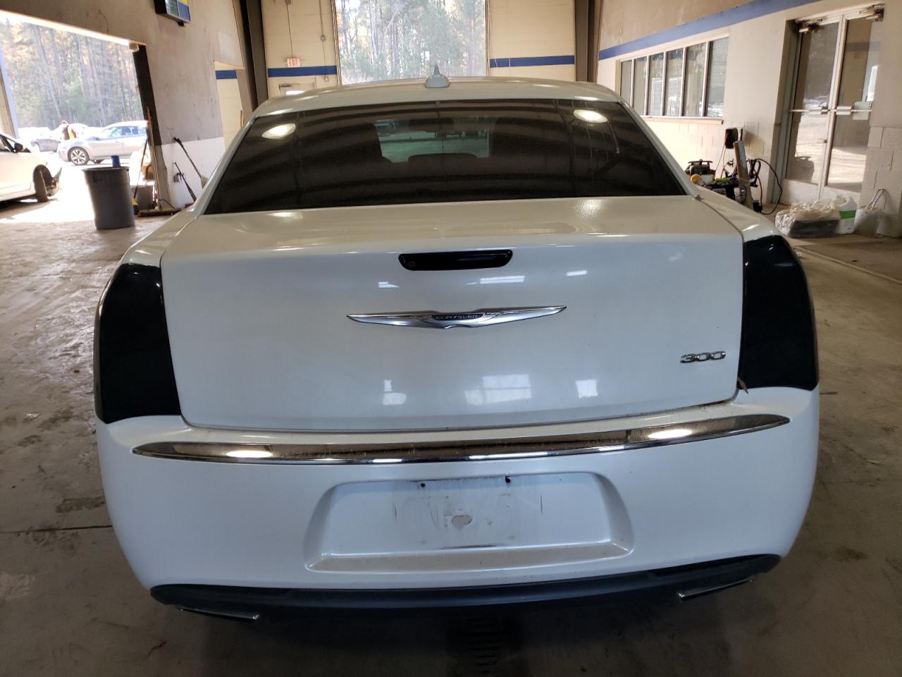 Lot #3030505474 2015 CHRYSLER 300 LIMITE