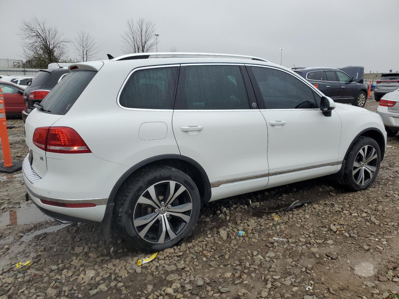 Lot #2991946167 2017 VOLKSWAGEN TOUAREG