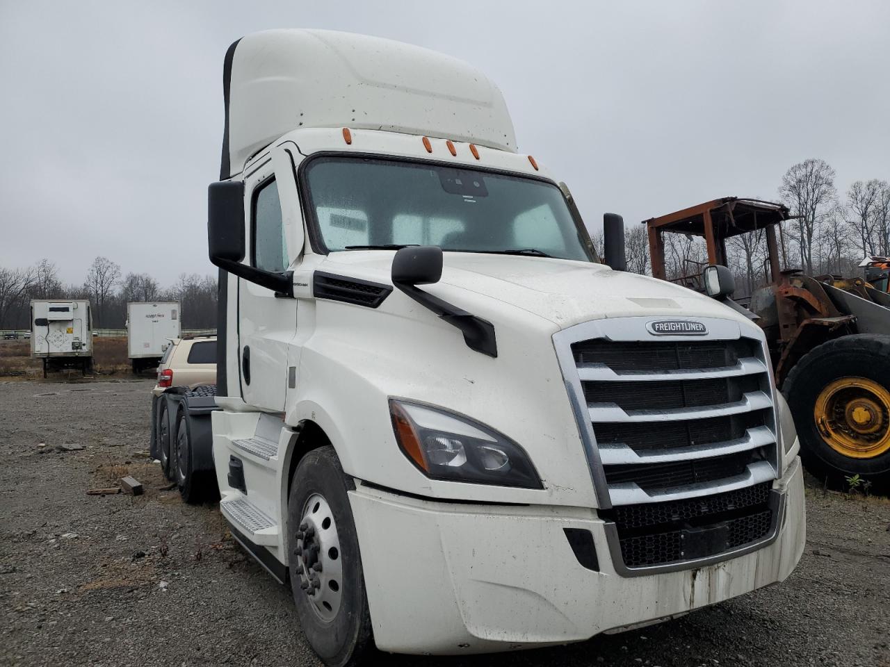 Lot #2986494249 2022 FREIGHTLINER CASCADIA 1