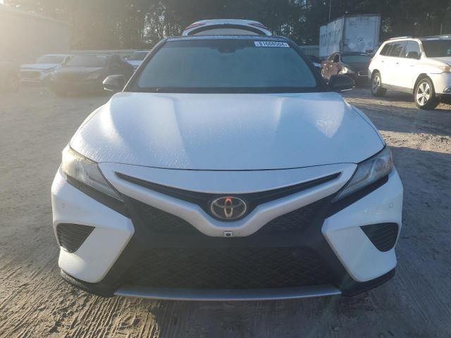 VIN 4T1B61HK5JU002576 2018 TOYOTA CAMRY no.5