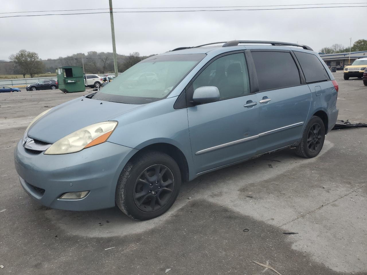 Lot #2971765037 2006 TOYOTA SIENNA XLE