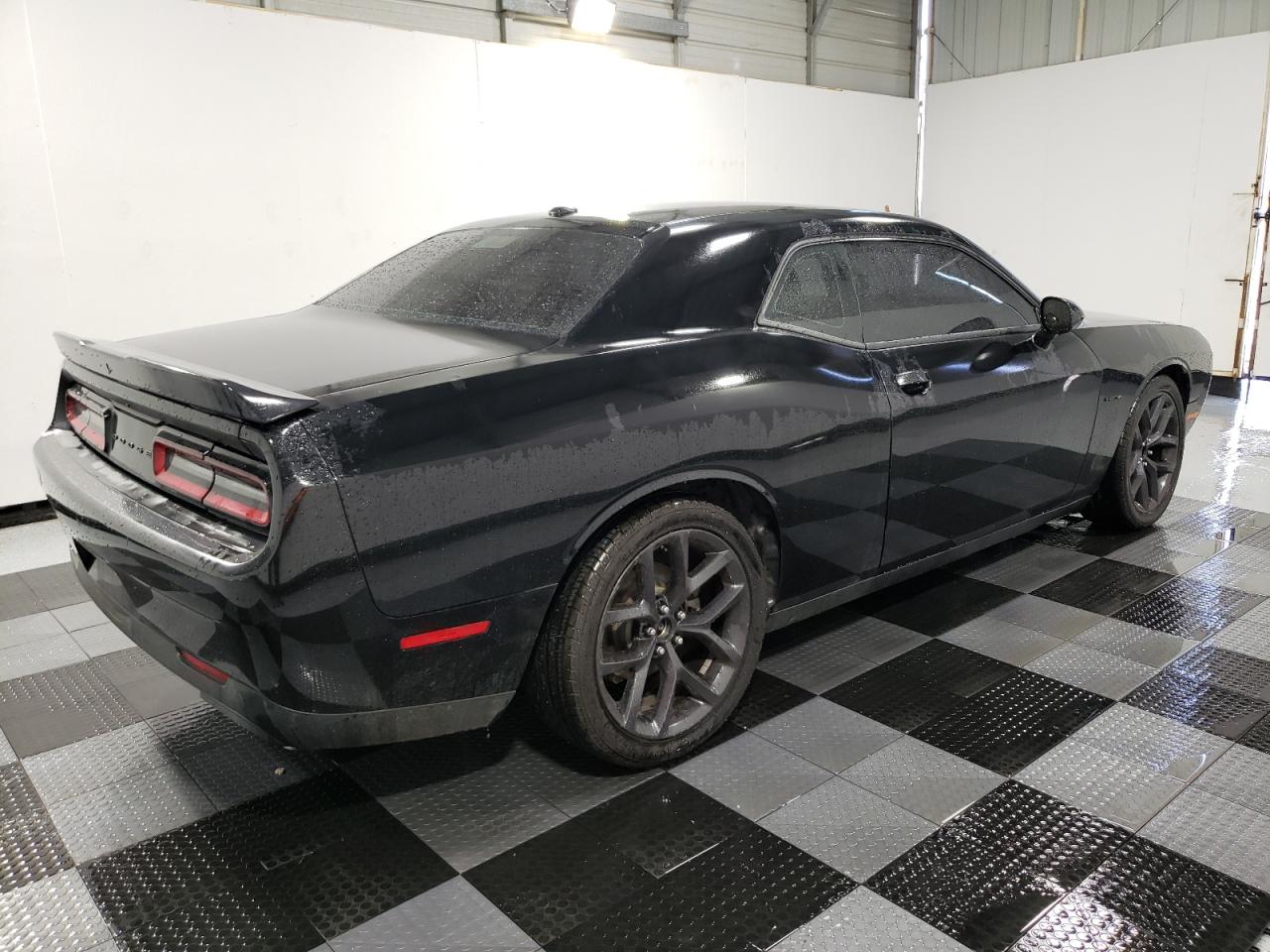 Lot #2993703179 2021 DODGE CHALLENGER