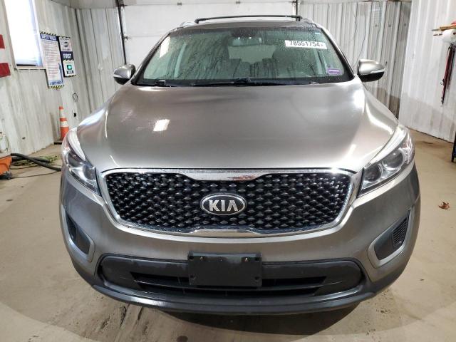 VIN 5XYPGDA52HG192507 2017 KIA Sorento, LX no.5