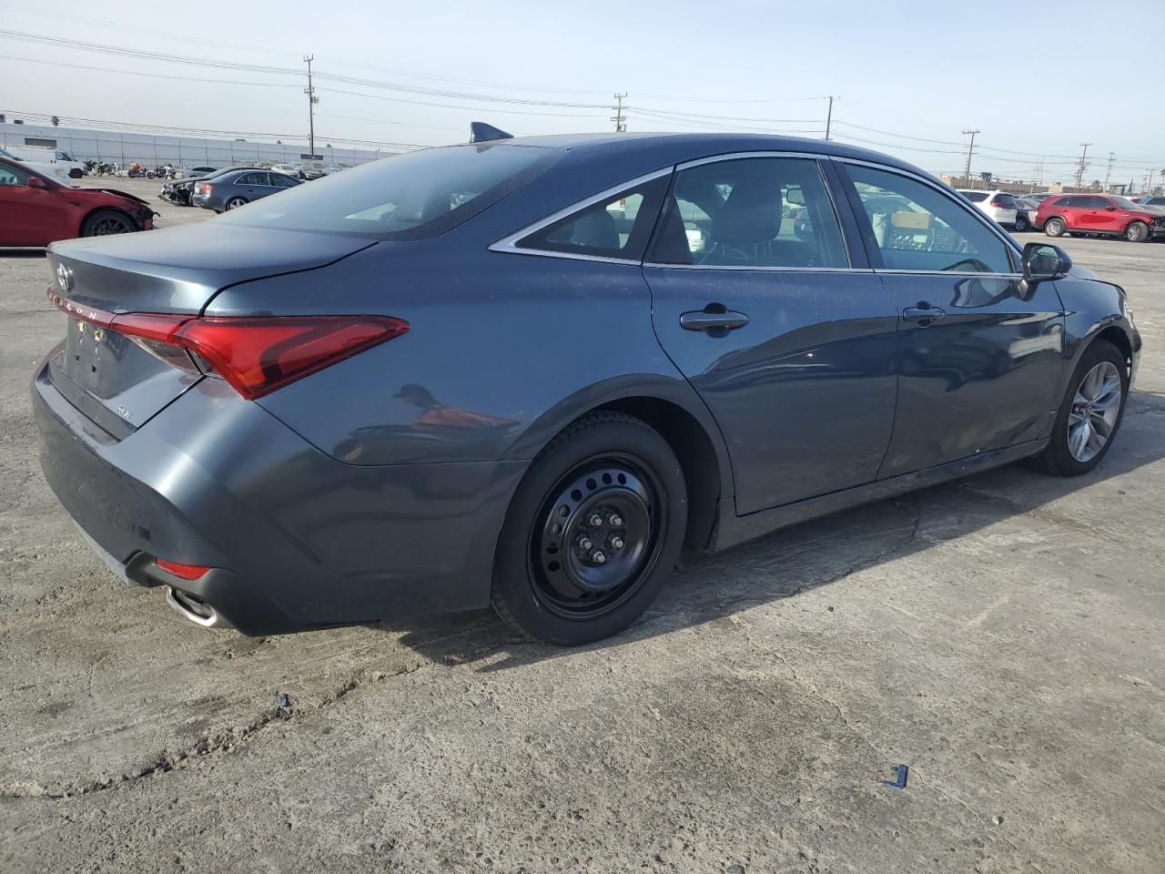 Lot #2994422033 2022 TOYOTA AVALON XLE