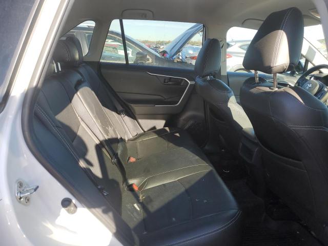 2020 TOYOTA RAV4 LE - 2T3F1RFV2LW102432