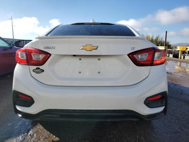 2018 CHEVROLET CRUZE LT - 1G1BE5SM2J7235556