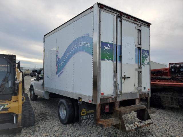 FORD F350 SUPER 2016 white chassis gas 1FDRF3G68GEC25695 photo #3