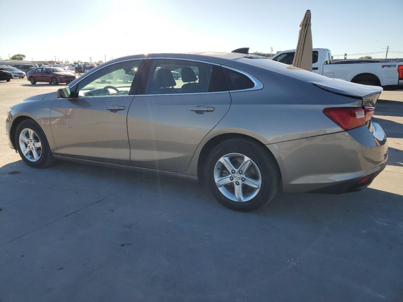 Lot #2996546550 2022 CHEVROLET MALIBU LS