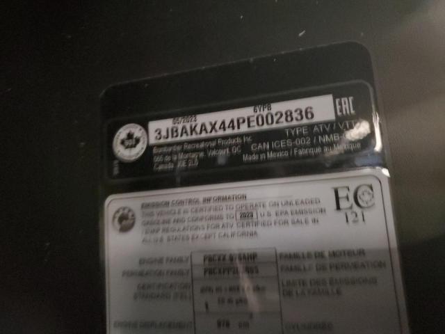 2023 CAN-AM COMMANDER - 3JBAKAX44PE002836