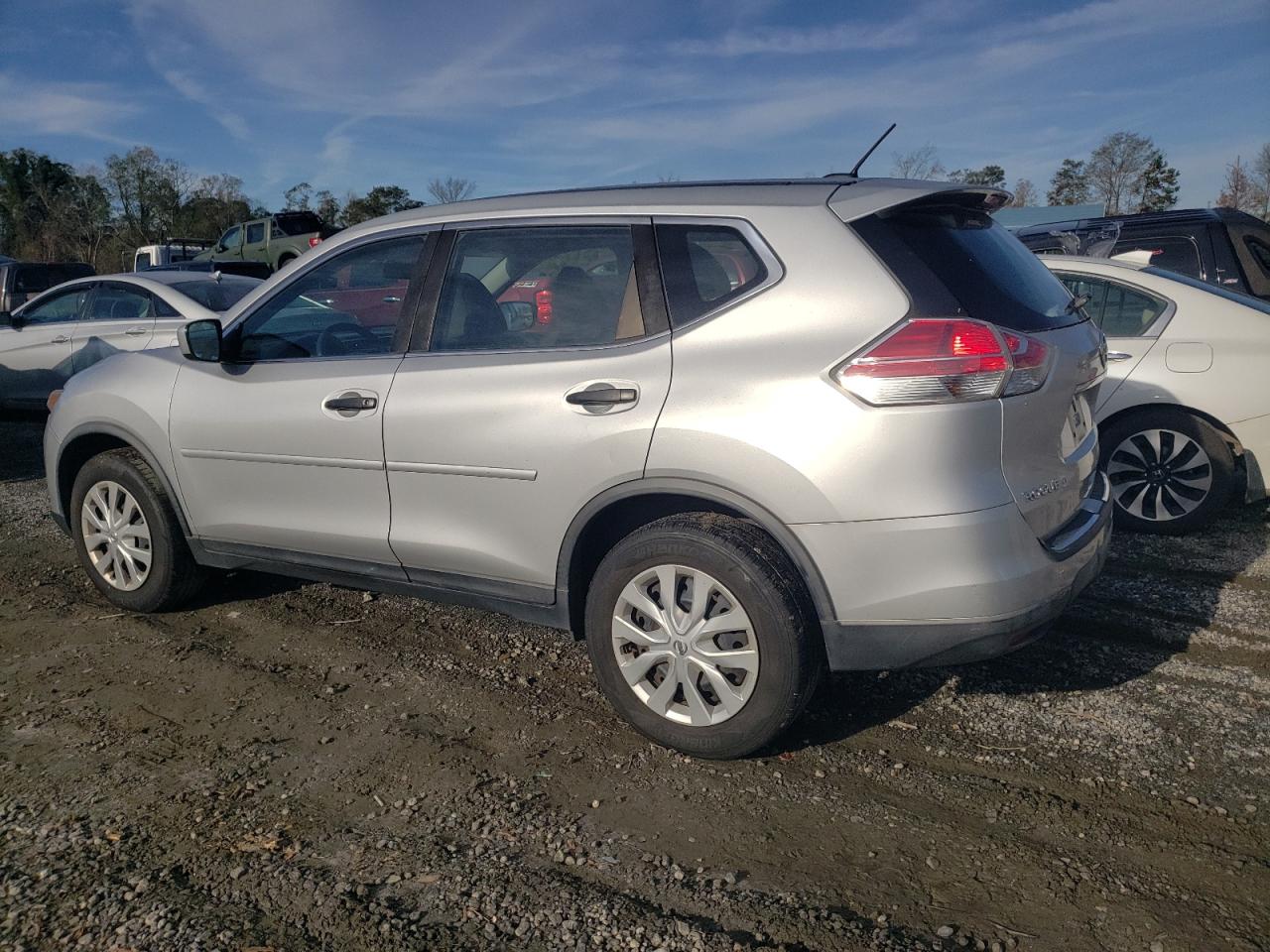 Lot #2974816057 2016 NISSAN ROGUE S