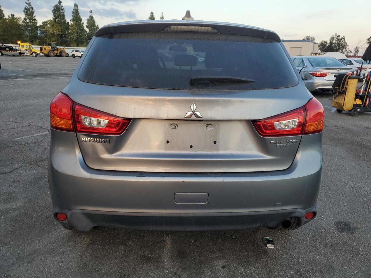 Lot #3051376681 2017 MITSUBISHI OUTLANDER