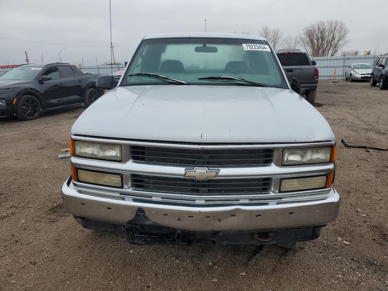 Lot #2986386191 1997 CHEVROLET GMT-400 K1