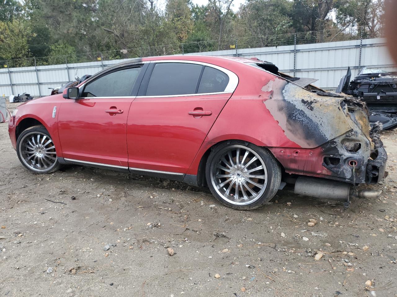 Lot #2979037660 2010 LINCOLN MKS