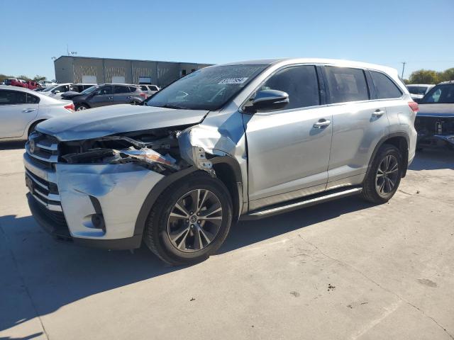 Vin: 5tdzzrfhxjs255297, lot: 81277954, toyota highlander le 2018 img_1