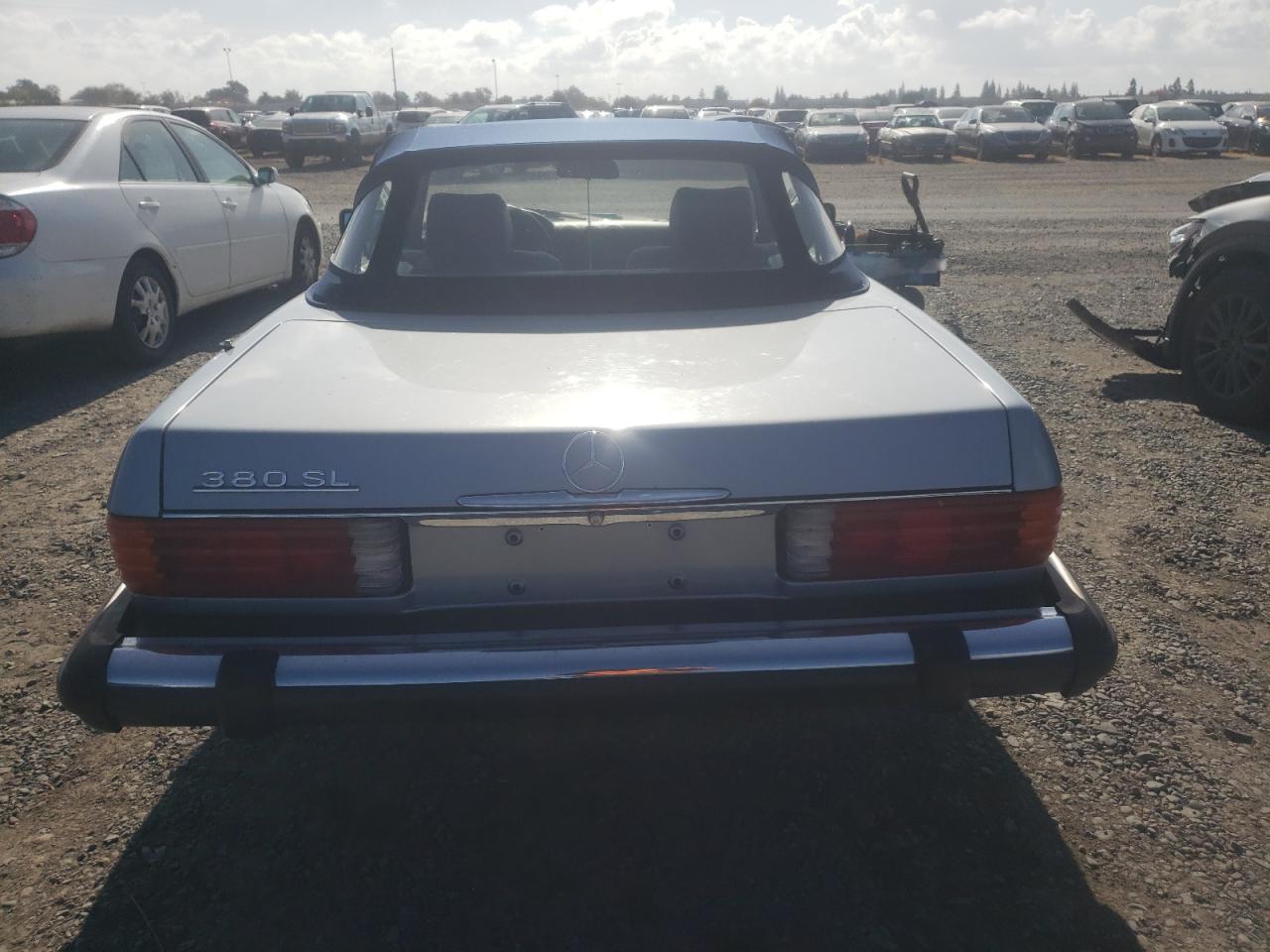 Lot #2995924382 1984 MERCEDES-BENZ 380 SL