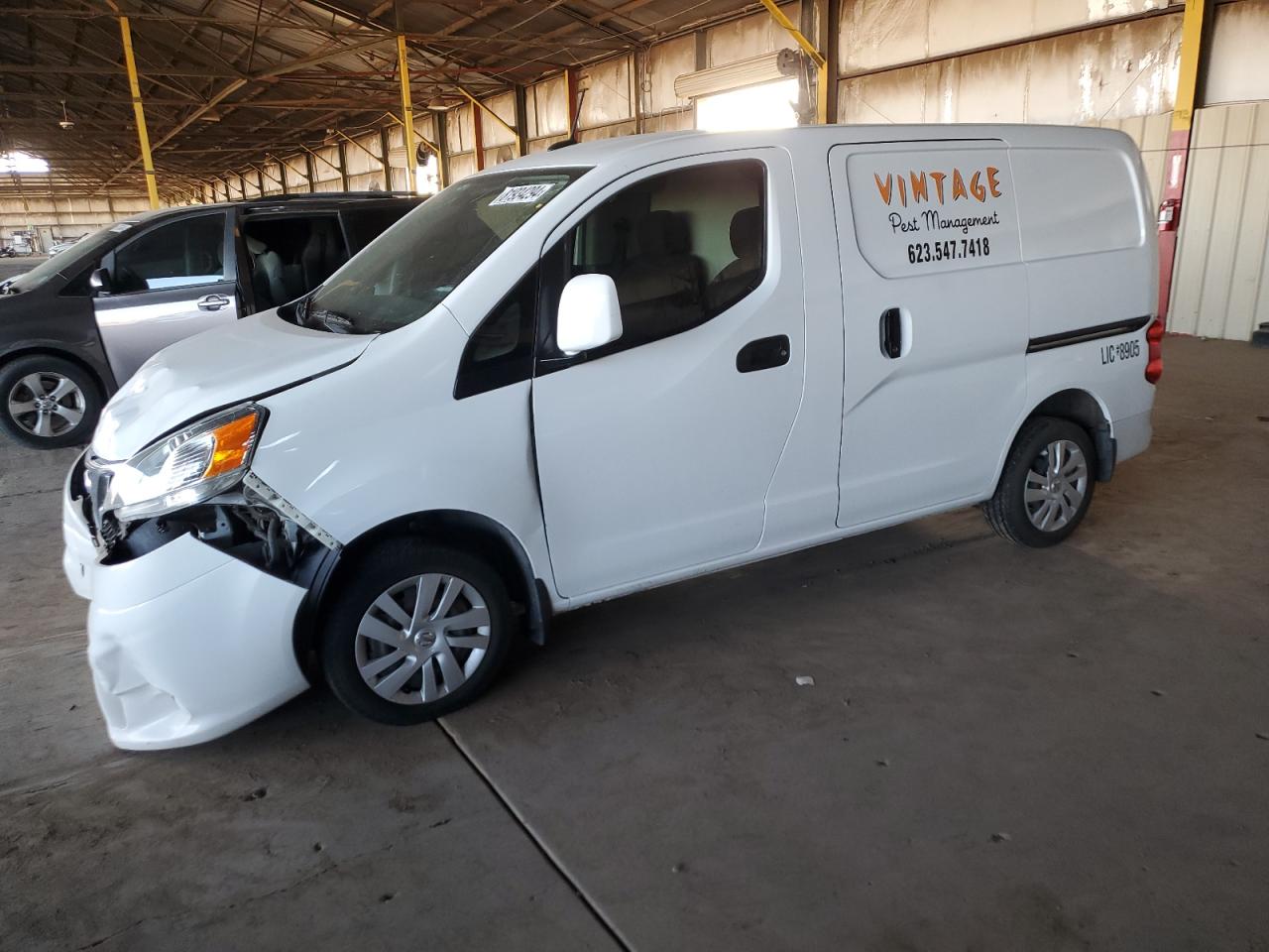  Salvage Nissan Nv