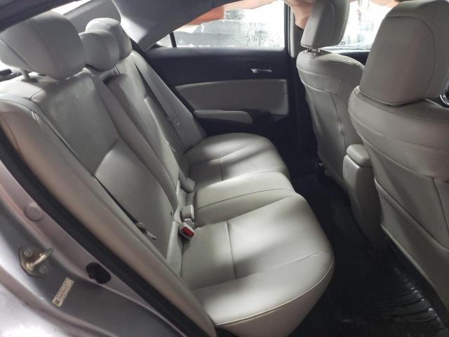 2017 ACURA ILX BASE W - 19UDE2F39HA011733
