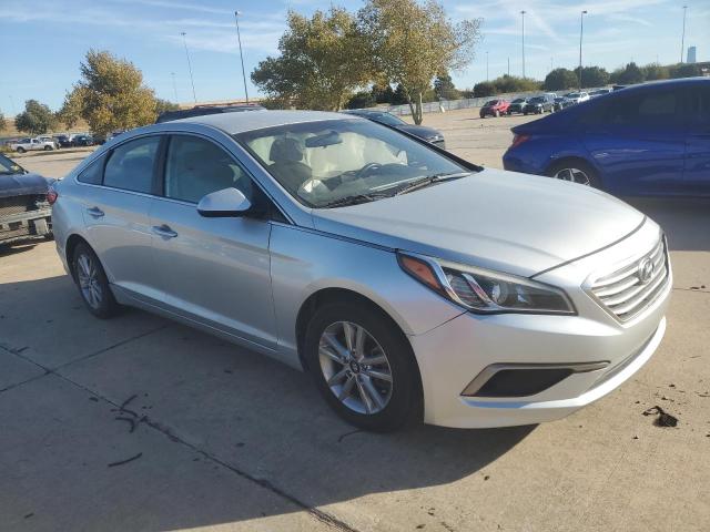 2017 HYUNDAI SONATA SE - 5NPE24AF4HH539617