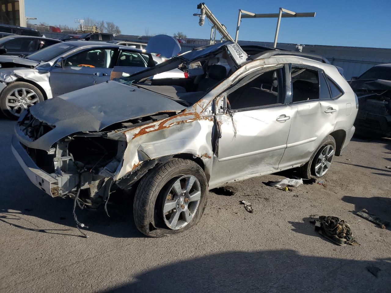 Lot #3026315430 2004 LEXUS RX 330