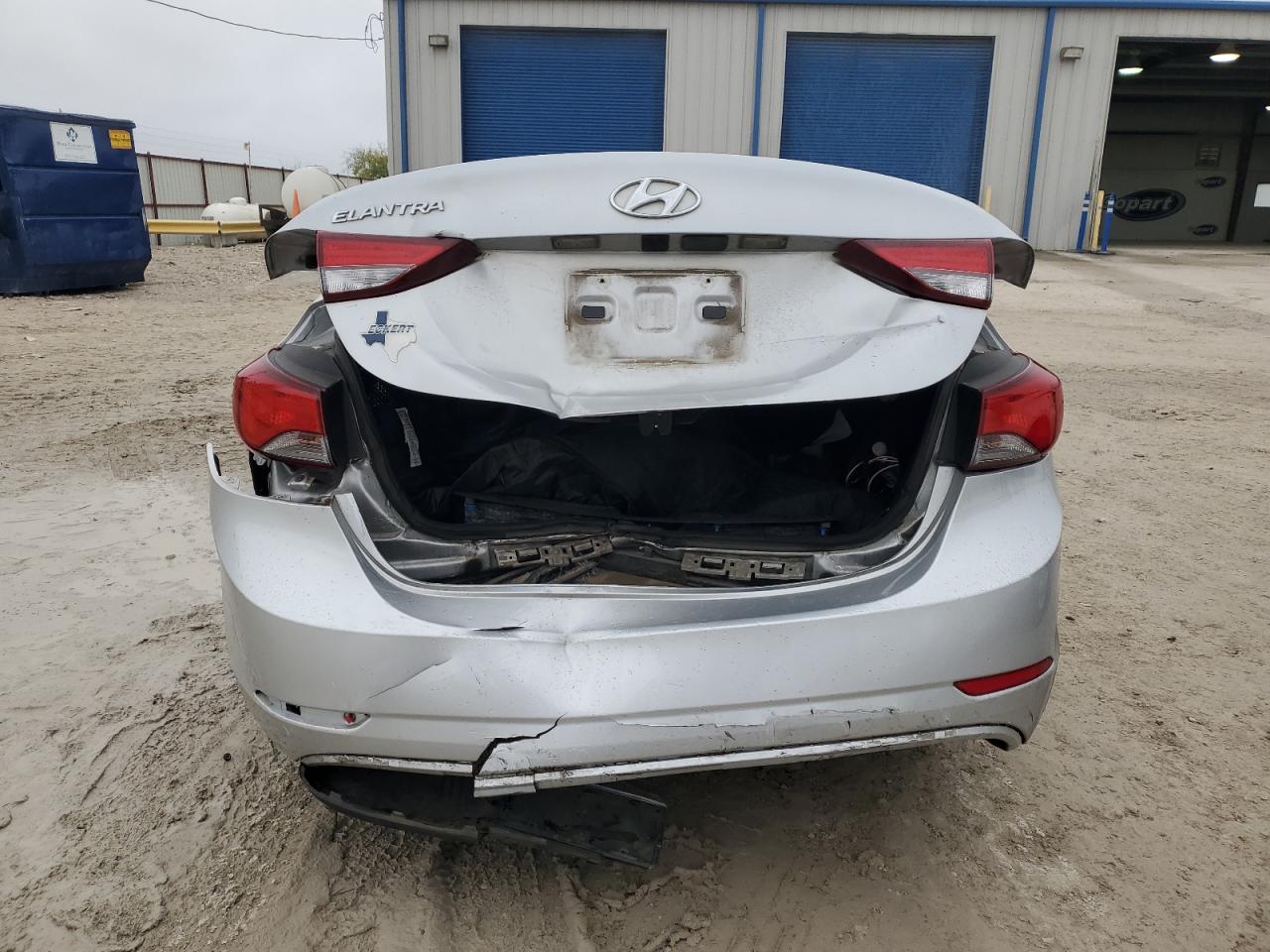 Lot #2969970008 2014 HYUNDAI ELANTRA SE