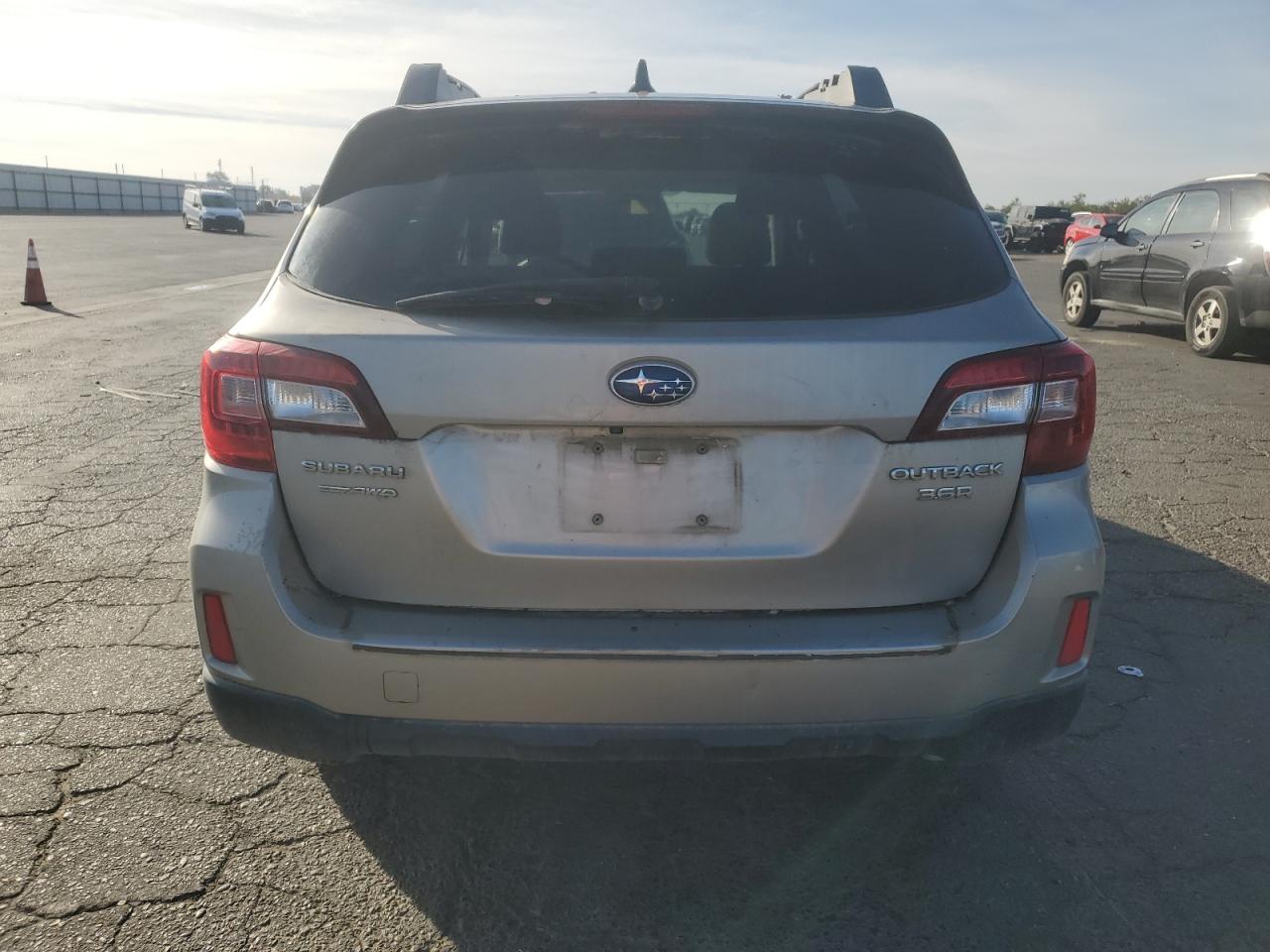 Lot #2991173180 2016 SUBARU OUTBACK 3.