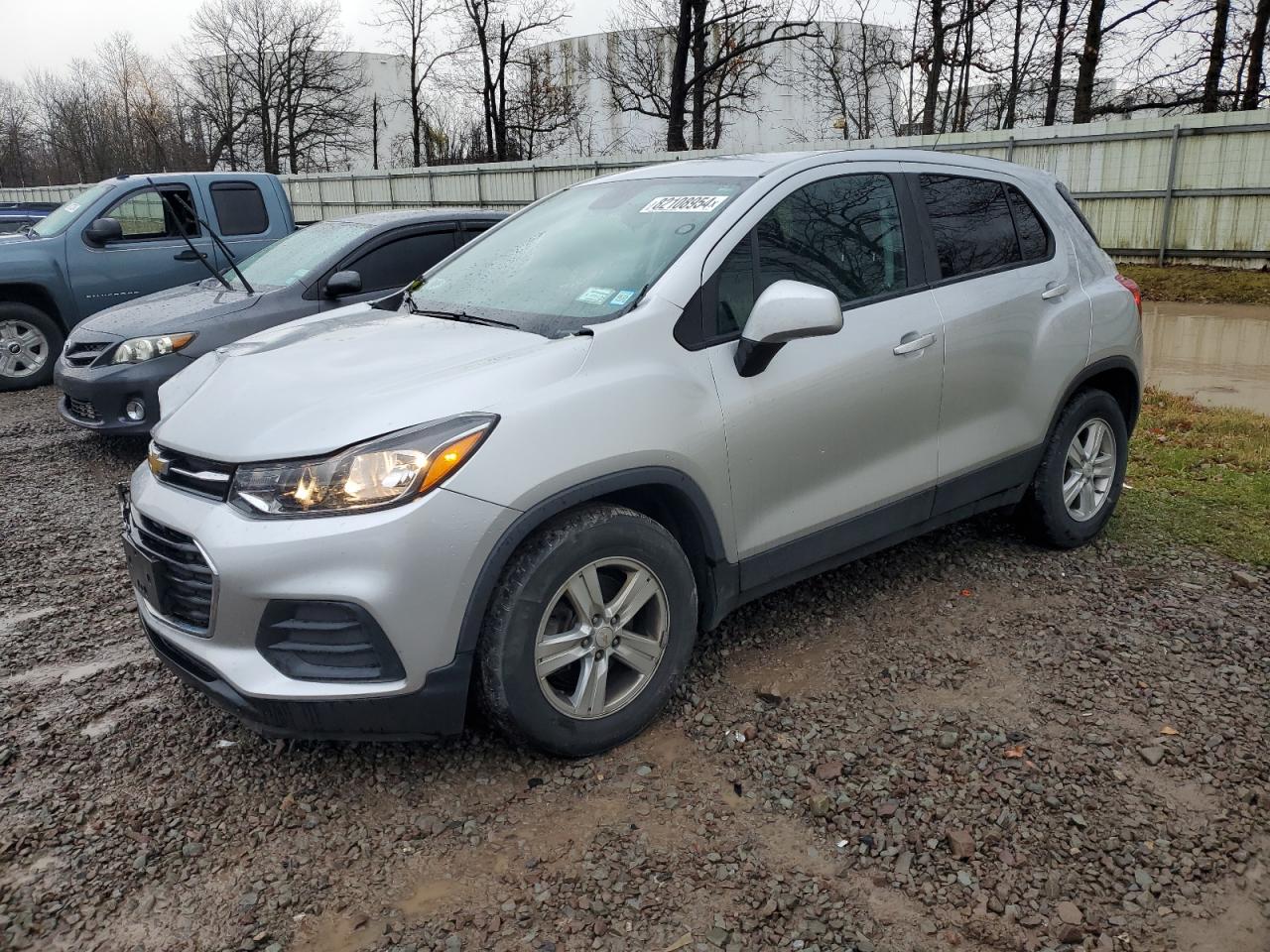 Lot #3034281111 2021 CHEVROLET TRAX LS