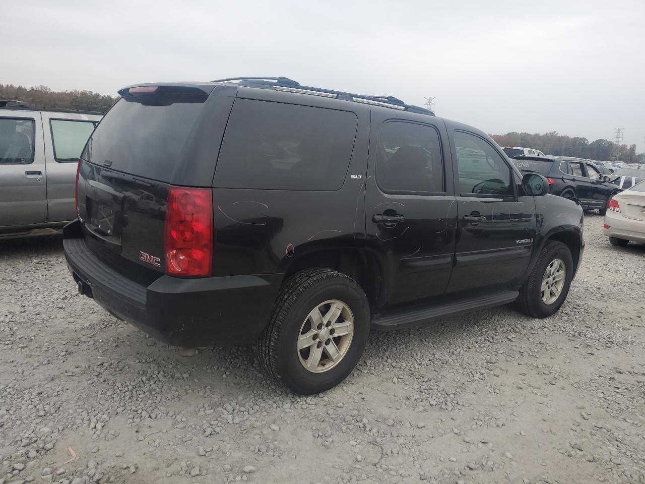 Lot #3021006265 2007 GMC YUKON