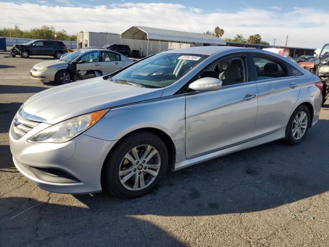 VIN 5NPEB4AC7EH874680 2014 HYUNDAI SONATA no.1