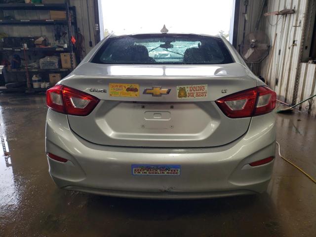 2018 CHEVROLET CRUZE LT - 1G1BE5SM4J7122031