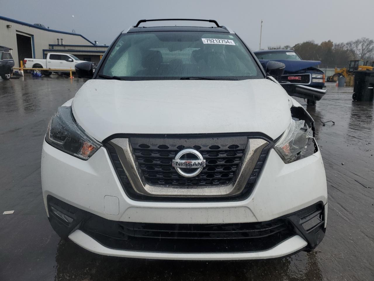 Lot #2976976649 2018 NISSAN KICKS S