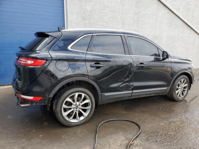 VIN 5LMCJ2D9XHUL44818 2017 LINCOLN MKC no.3